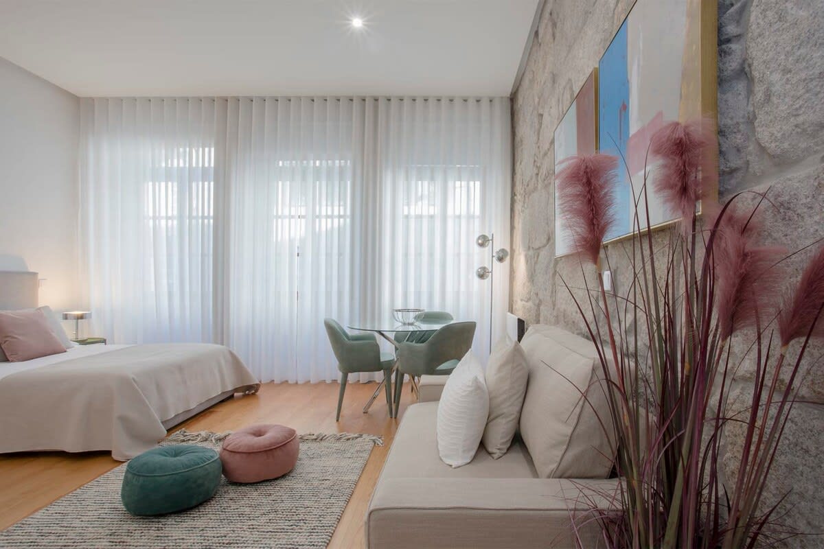 Liiiving in Porto | Downtown Luxury Apartment 1R — Porto, Porto — vacation rental