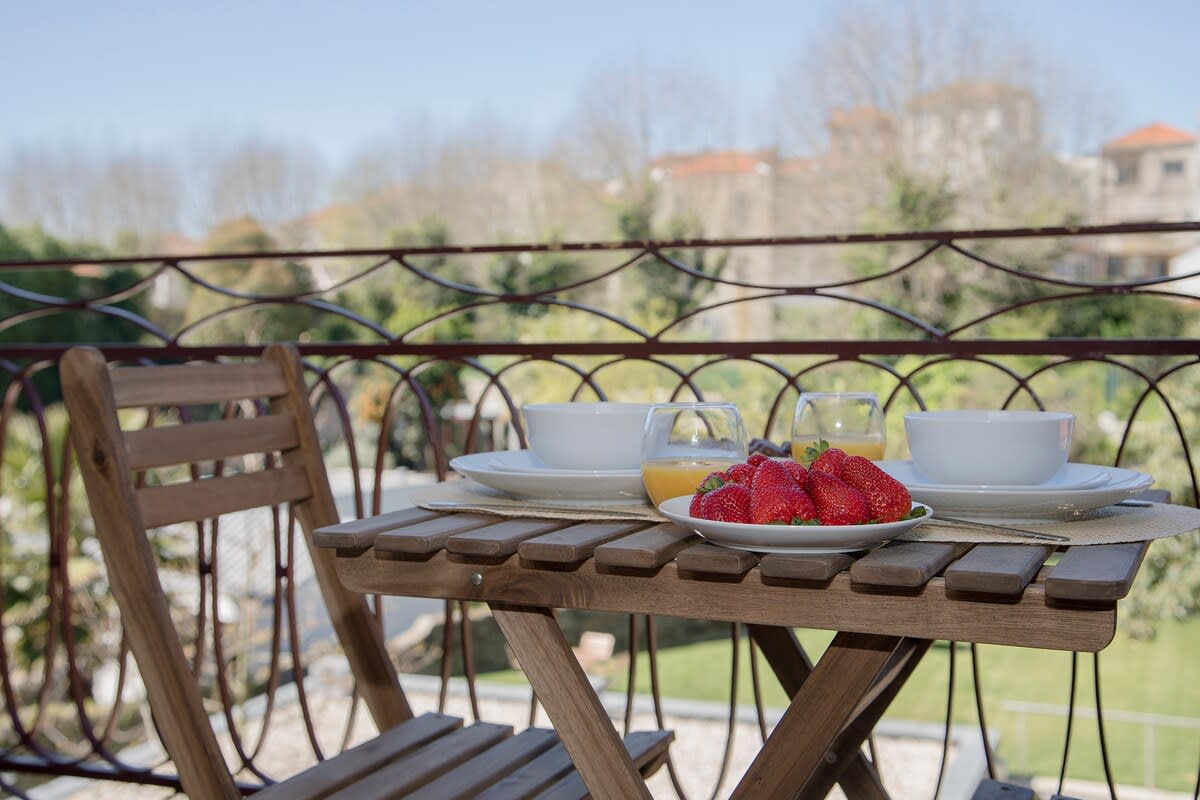 Liiiving in Porto | Downtown Luxury Apartment 2T β Porto, Porto β vacation rental