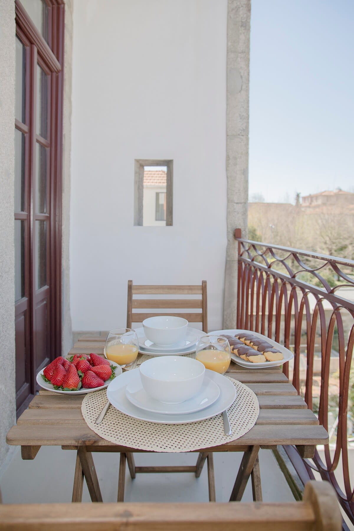 Liiiving in Porto | Downtown Luxury Apartment 3T β Porto, Porto β vacation rental