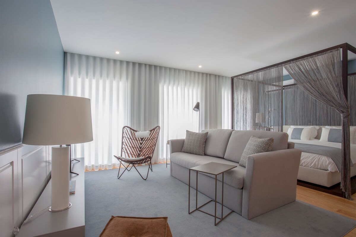 Liiiving in Porto | Downtown Luxury Studio β Porto, Porto β vacation rental