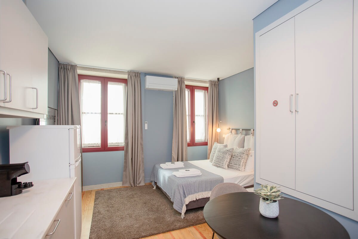 Liiiving in Porto | Historic Clérigos Studio - 1F — Porto, Porto — vacation rental