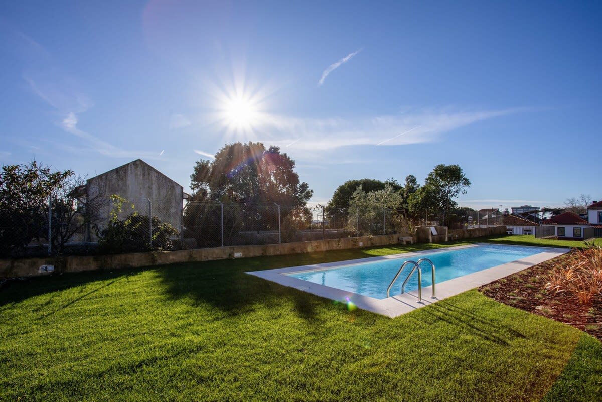 Liiiving in Porto - Haven Pool Apartment — Porto, Porto — vacation rental