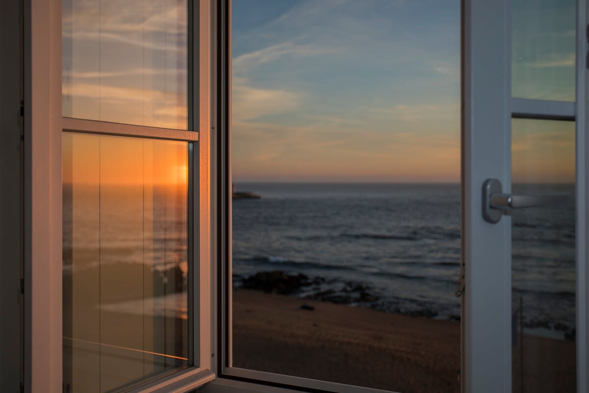 Liiiving in Porto | Luxury Beachfront Apartment V — Porto, Porto — vacation rental
