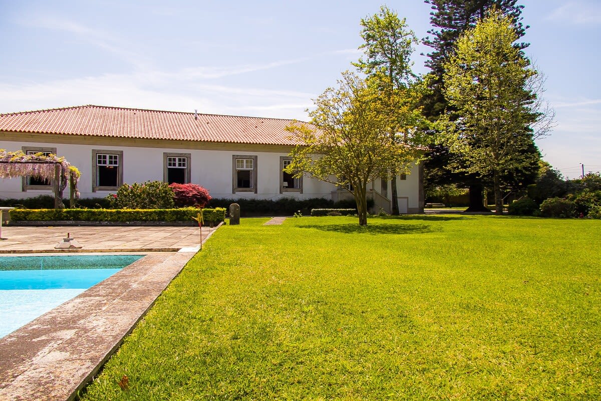 Liiiving in Ofir | Manor Pool House — Esposende, Braga — vacation rental