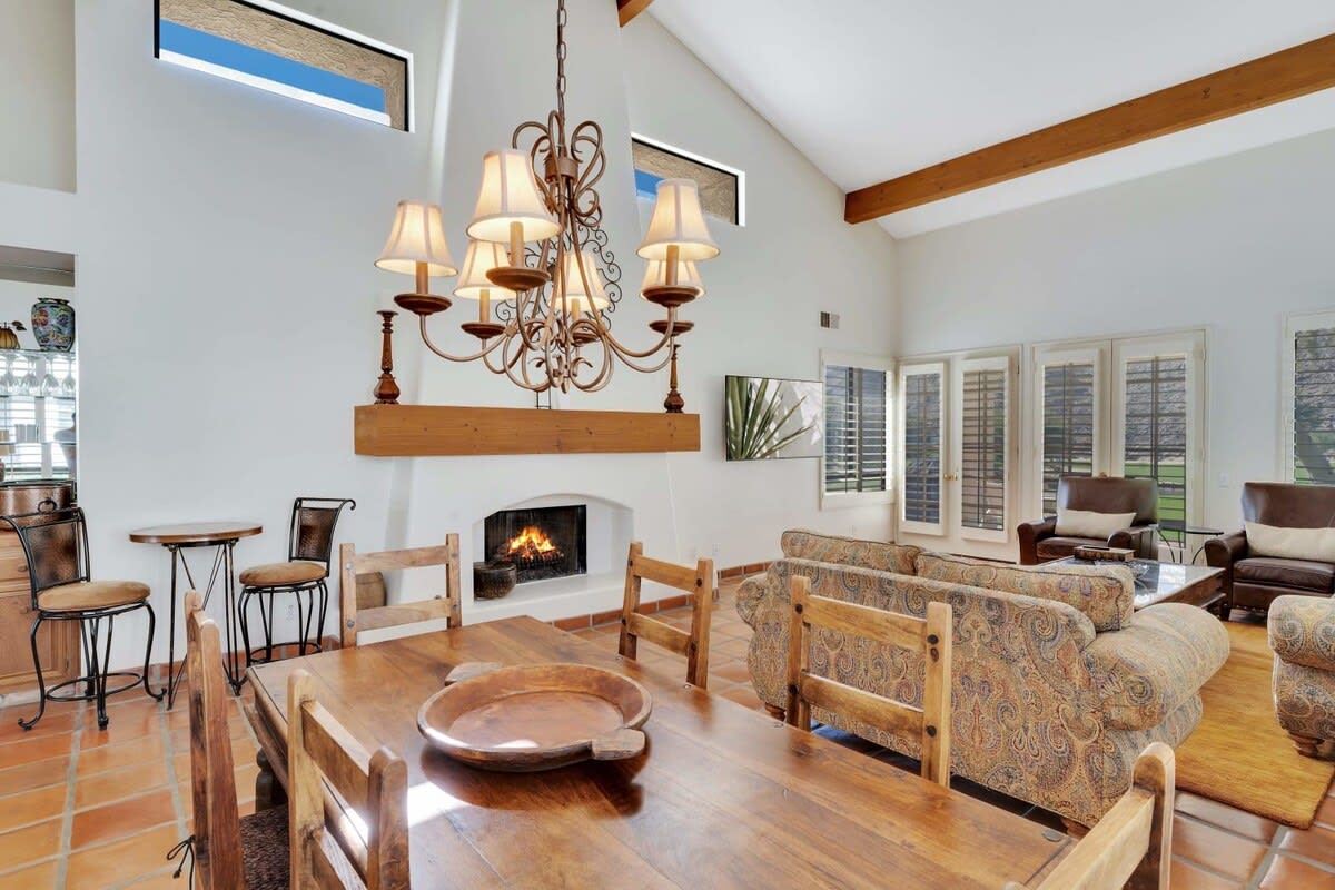 Gorgeous Santa Rosa Hacienda on PGA Golf Course! - Photo 5