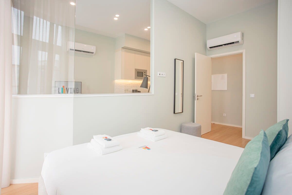 Liiiving in Porto - Sweet Sunlight Apartment — Porto, Porto — vacation rental