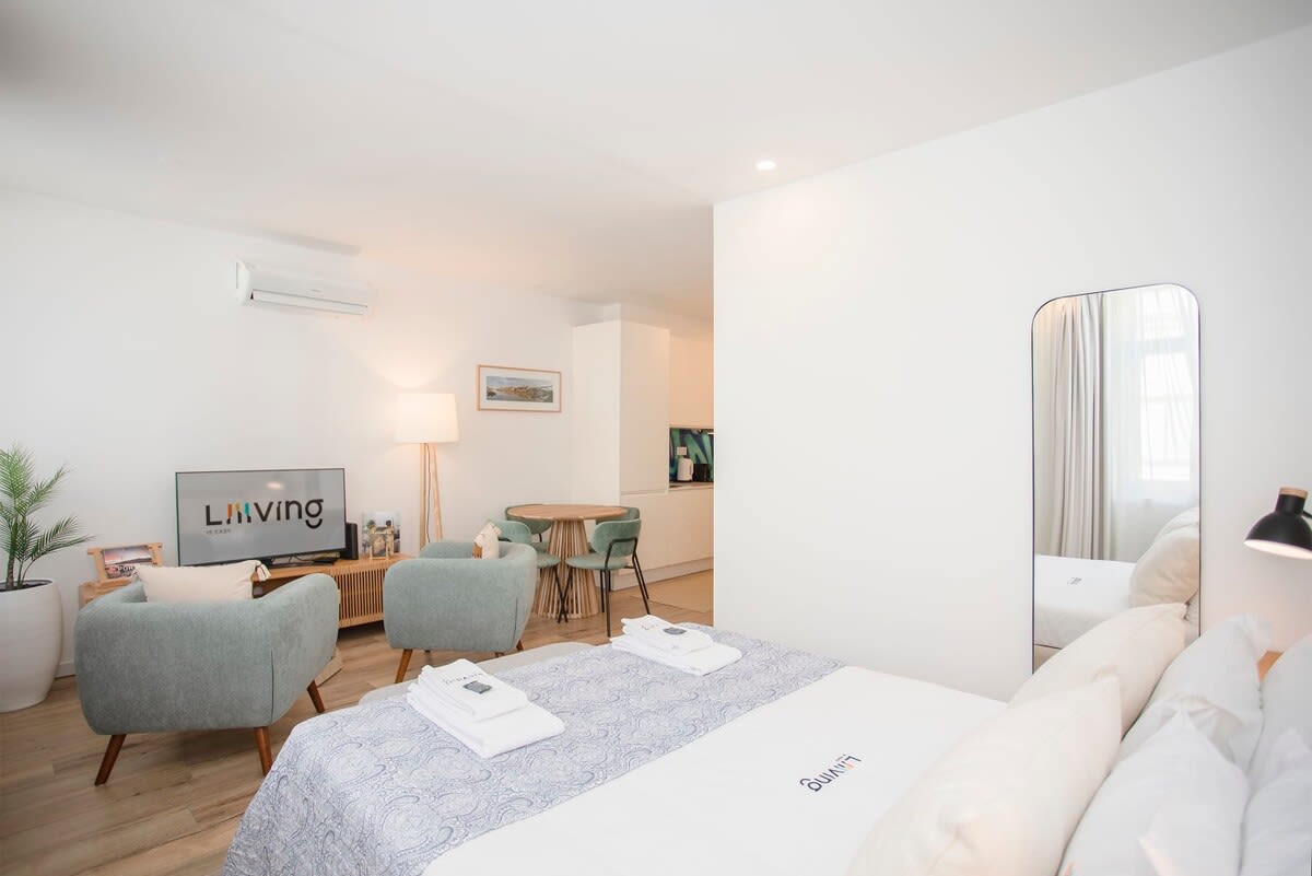 Liiiving in Porto - Urban Art Apartment — Porto, Porto — vacation rental