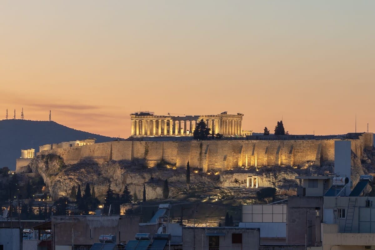 Acropolis view topfloor apartment - Picture 1