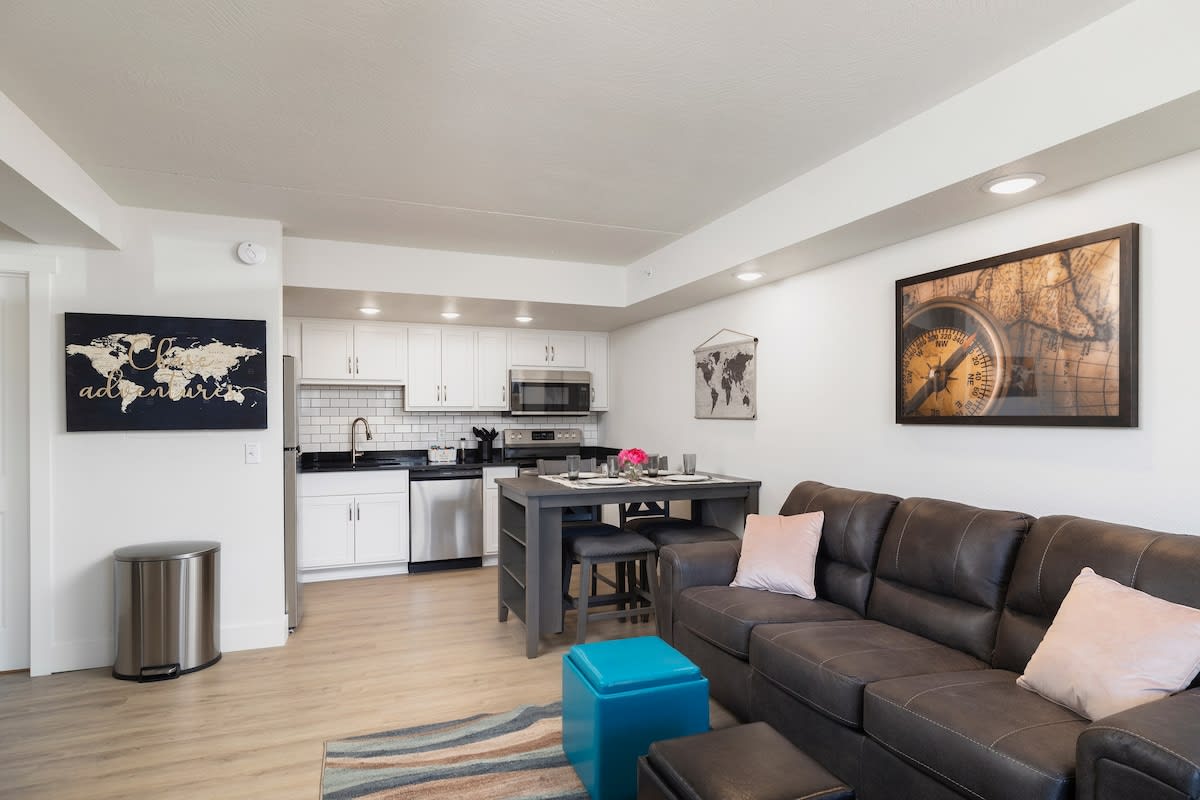 104-Ground level, close to convention center