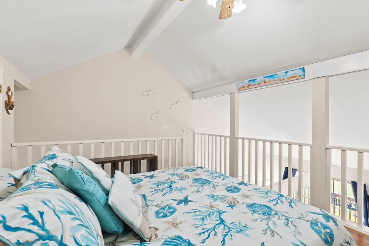 Beautiful comfy upstairs bedroom