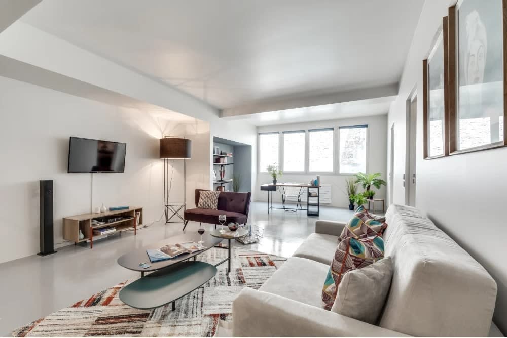Modern and bright 2BD for 11 guests in Le Marais! — Paris, Île-de-France — vacation rental