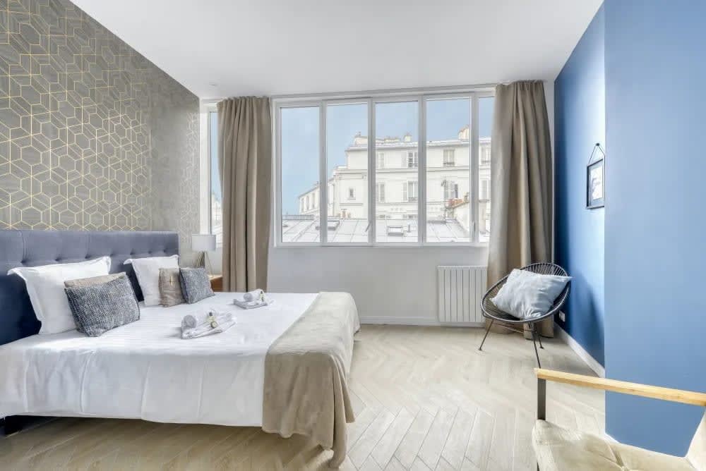 Sacré-Coeur Modern 4BD with sauna for 10 guests! — Paris, Île-de-France — vacation rental