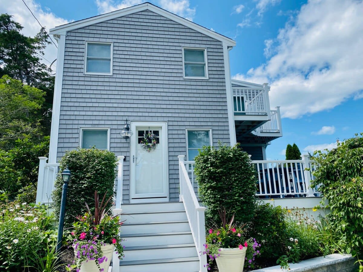 All New Beautiful Priscilla Beach House Ocean View