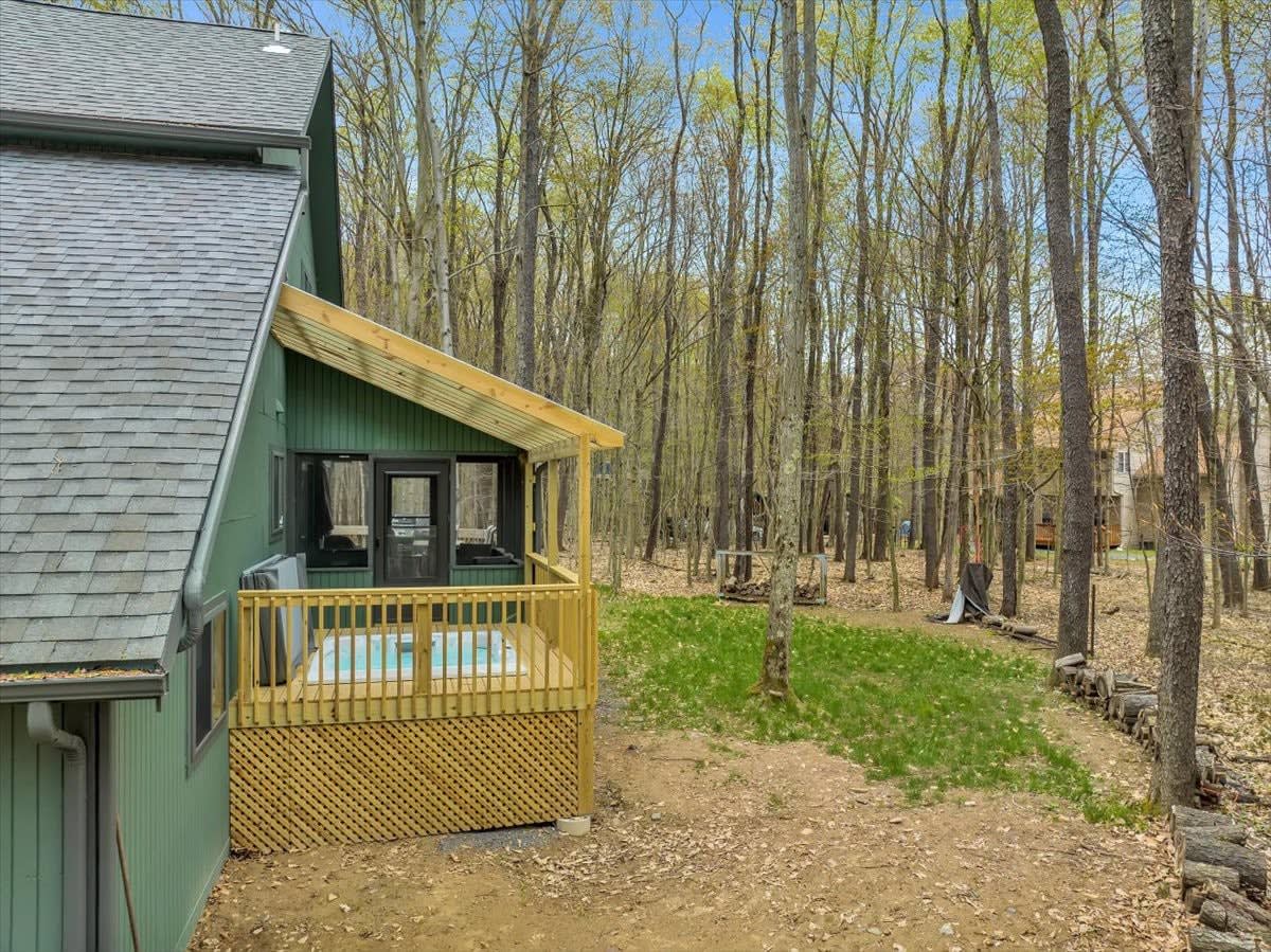 Evergreen Lodge | Hot Tub | Wi-Fi | Fireplace