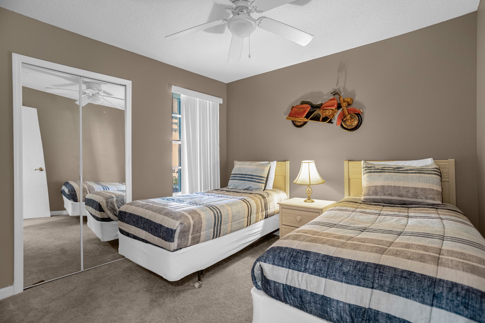 Twin Bedroom Offering Comfort And Style For A Peaceful Stay