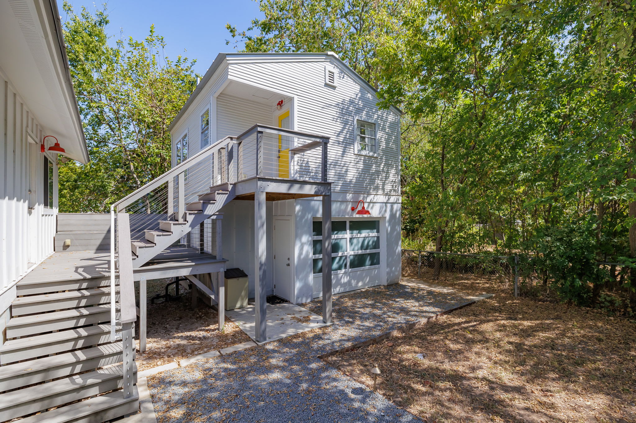 4br, Free Parking, Walk to Food | Pastel Home