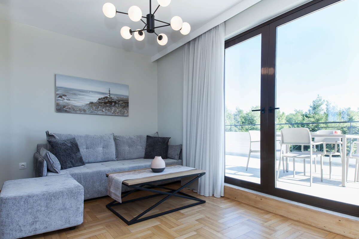 Marousi Modern Green Oasis Apt w Amazing Balcony — holiday rental in Athens