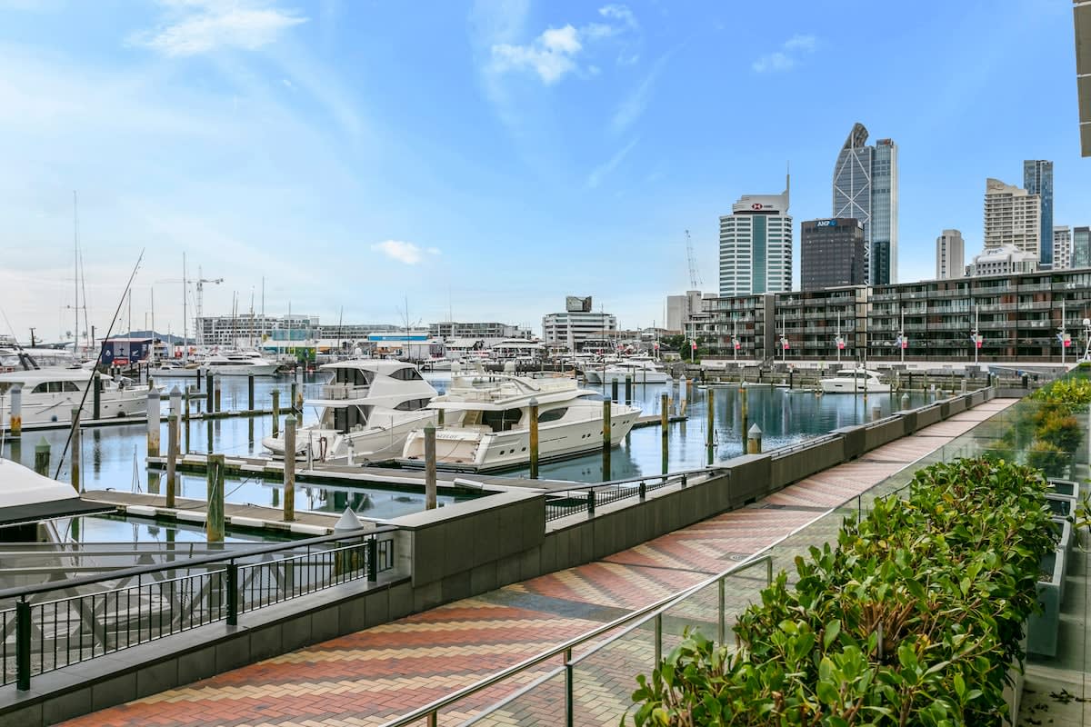 Waterfront Retreat with Views at Wynyard Marina