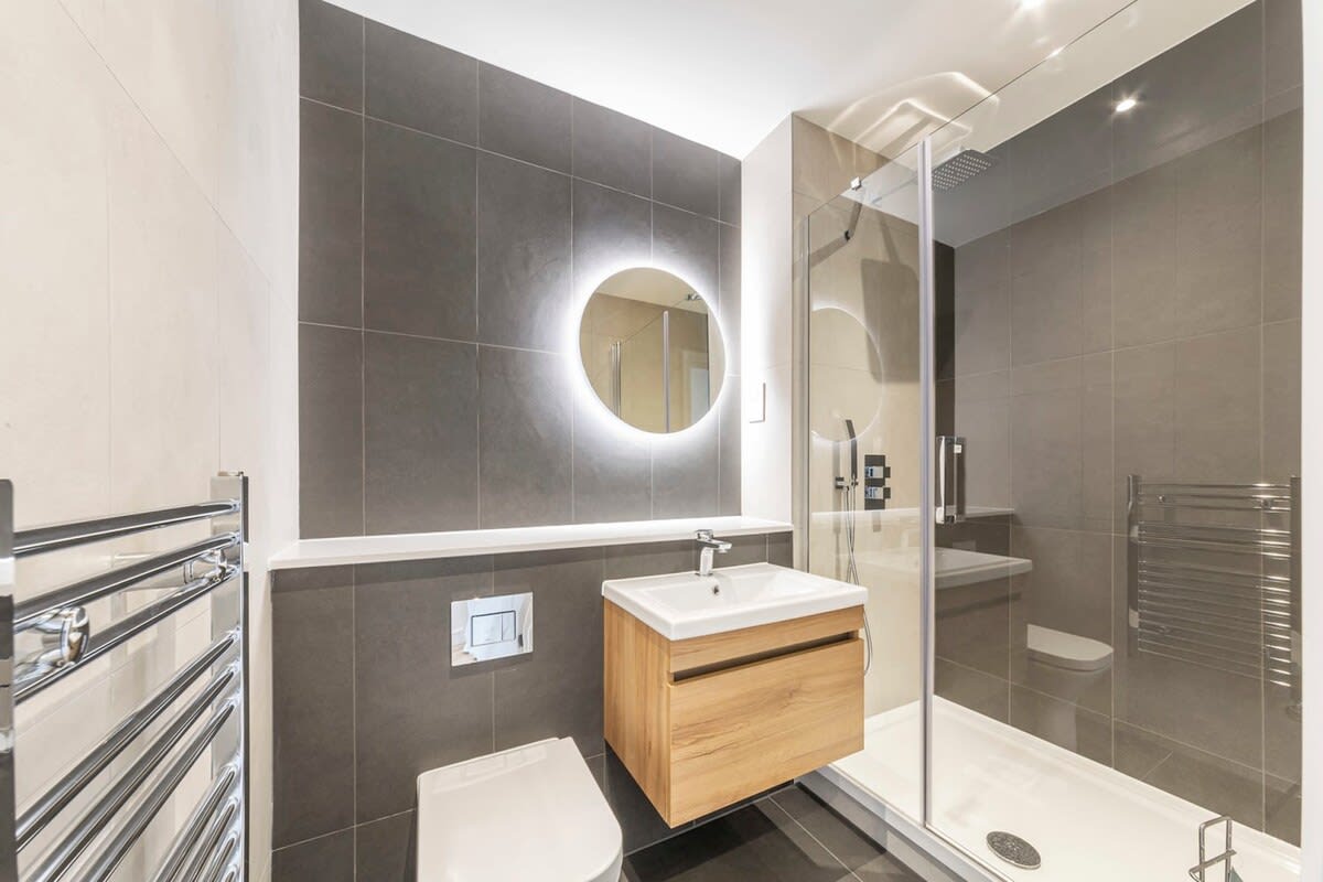 Fantastic Studio in East Grinstead