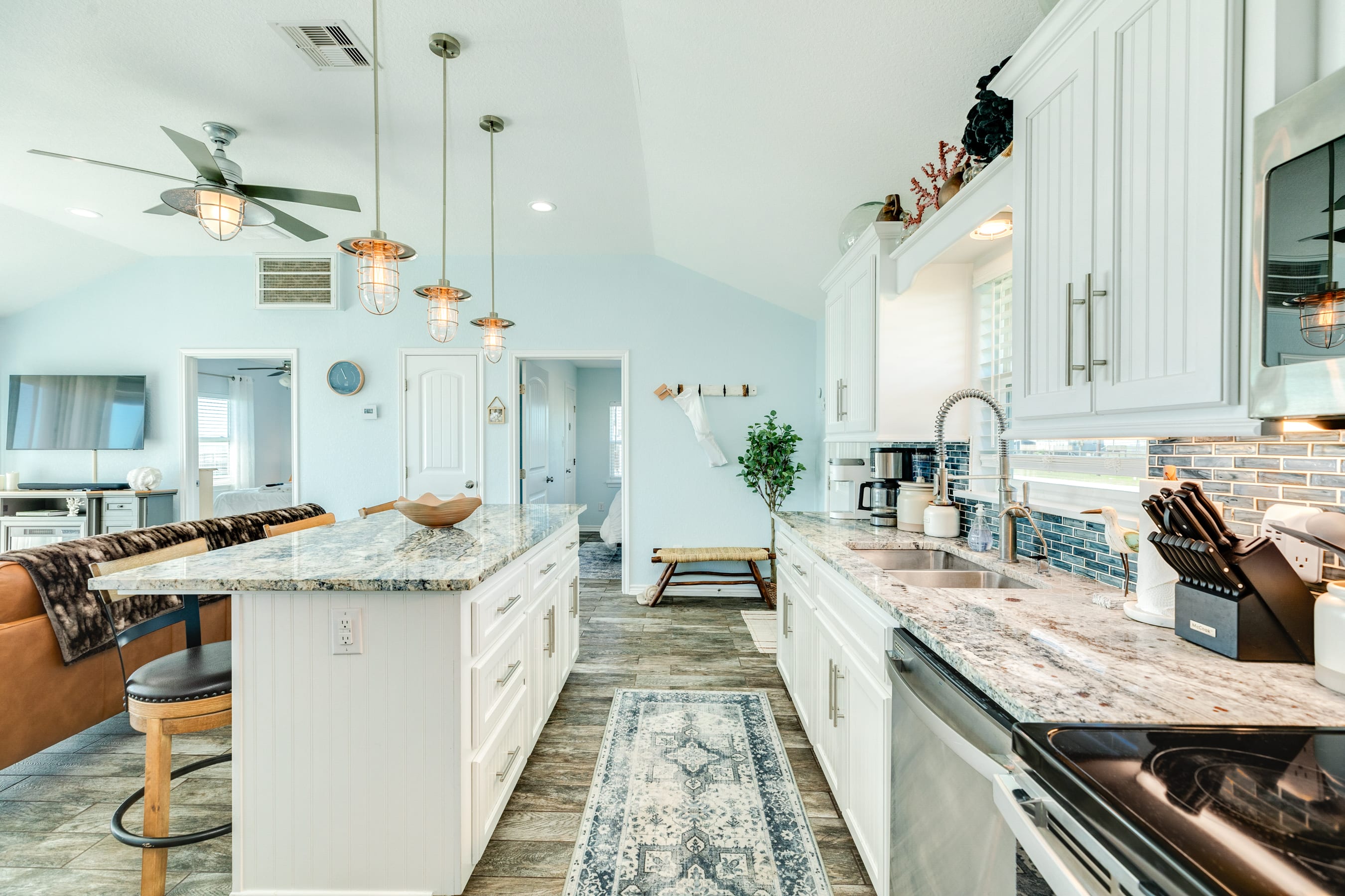 Cape Allswell Life is Good Sun Sand Surf 8