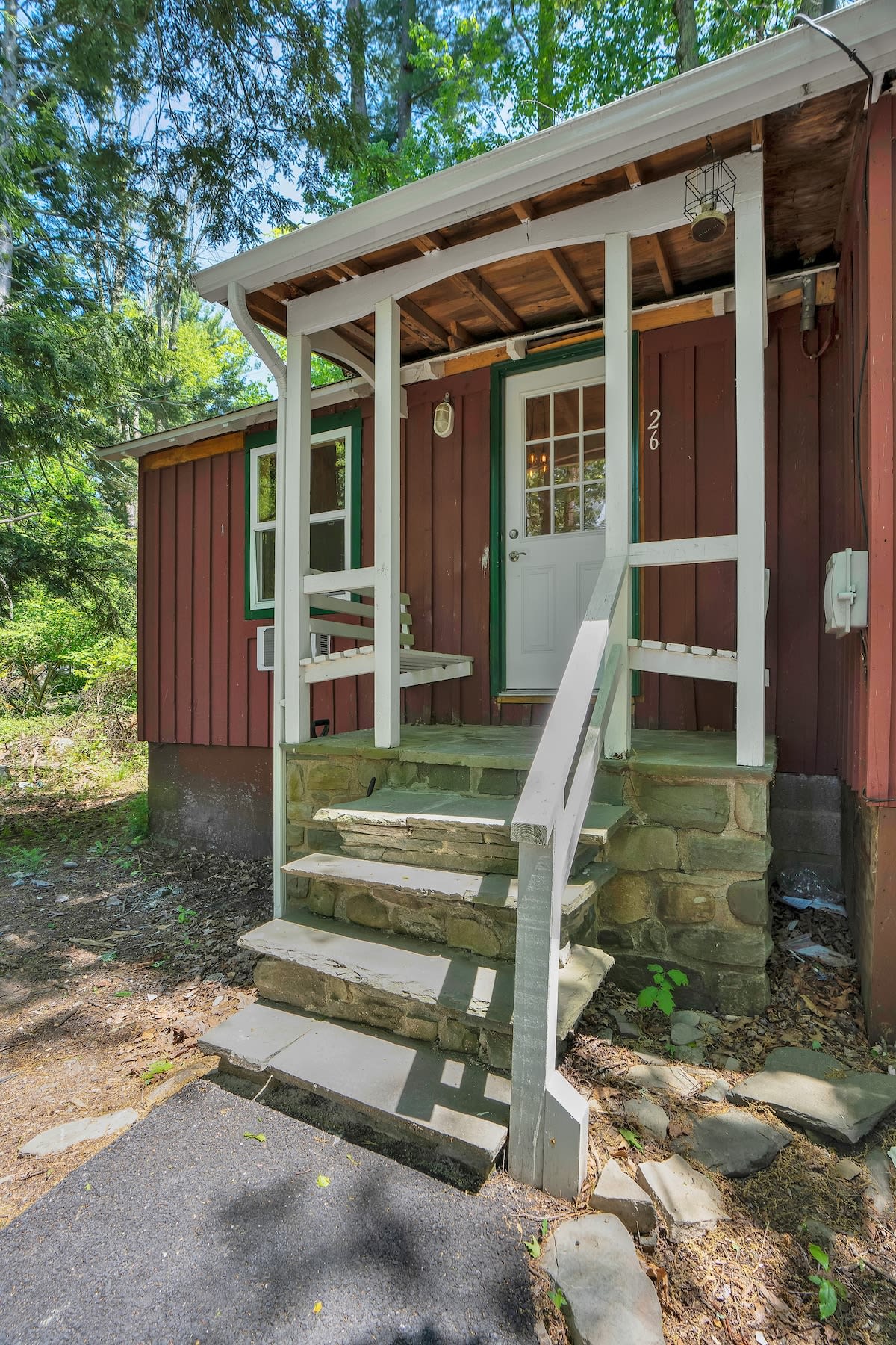 Poconos Cabin | Vaulted Pine | Firepits | Pets OK