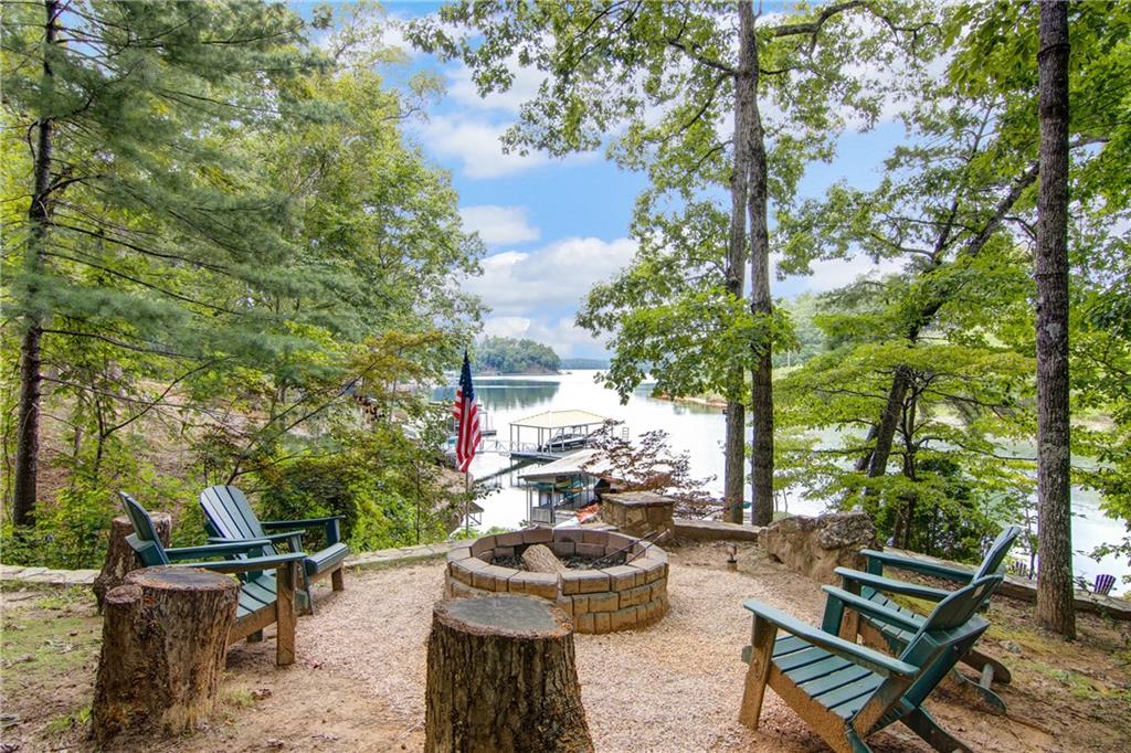 Greene Lodge at East Cove on Lake Keowee