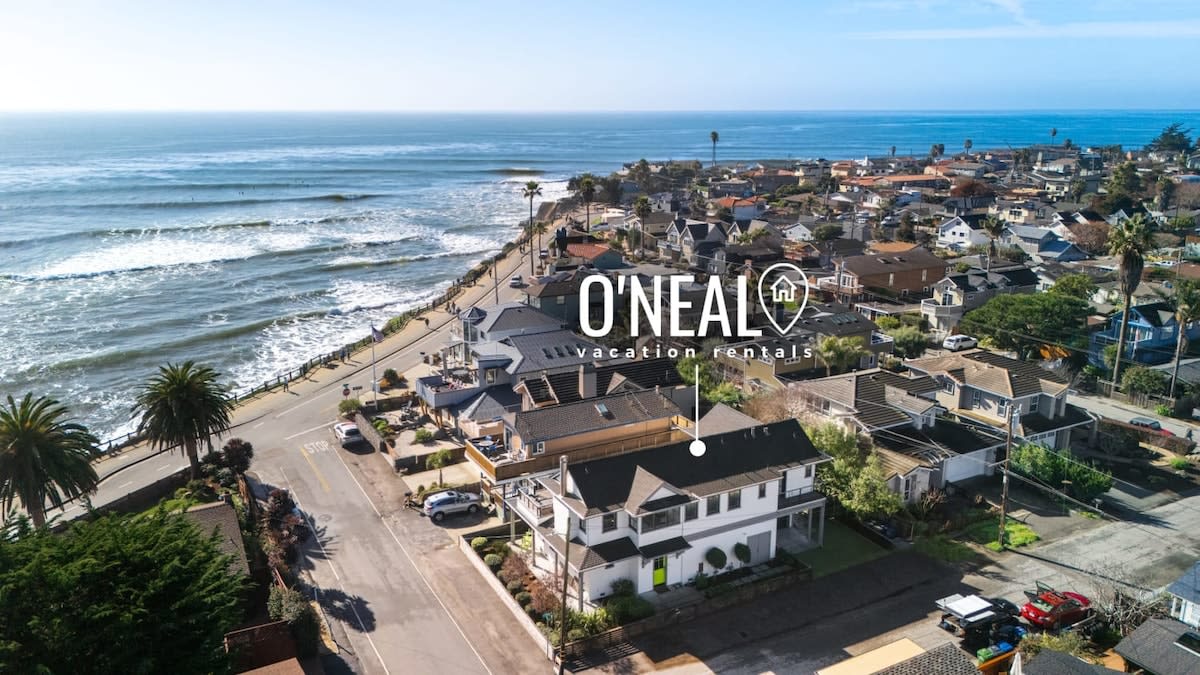 "Endless Summer" Home - stunning ocean views! — Santa Cruz, CA — vacation rental