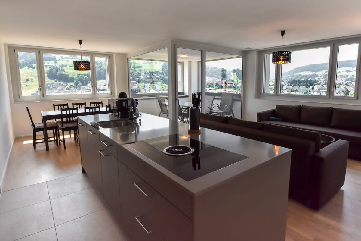 Panoramic Mountain-View Apartment near Lucerne — Kriens, Kanton Luzern — vacation rental