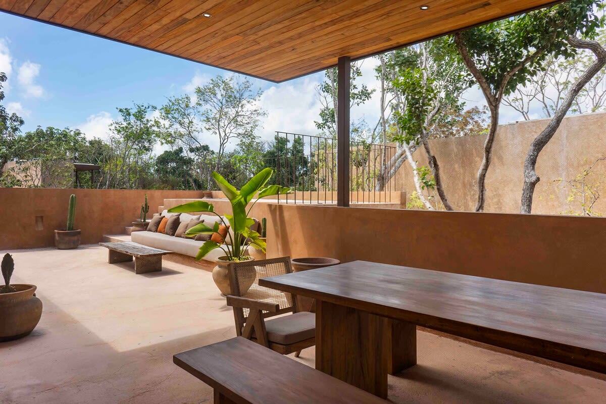 Private rooftop terrace