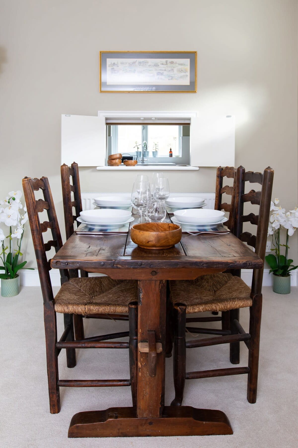 If you don't want to head to the local pub, you have comfortable dining space at the cottage.