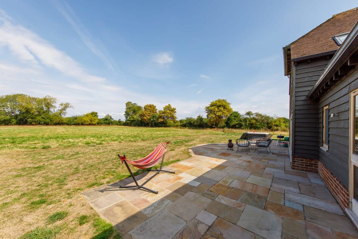 Relax and unwind without being overlooked by neighbours or passers-by.