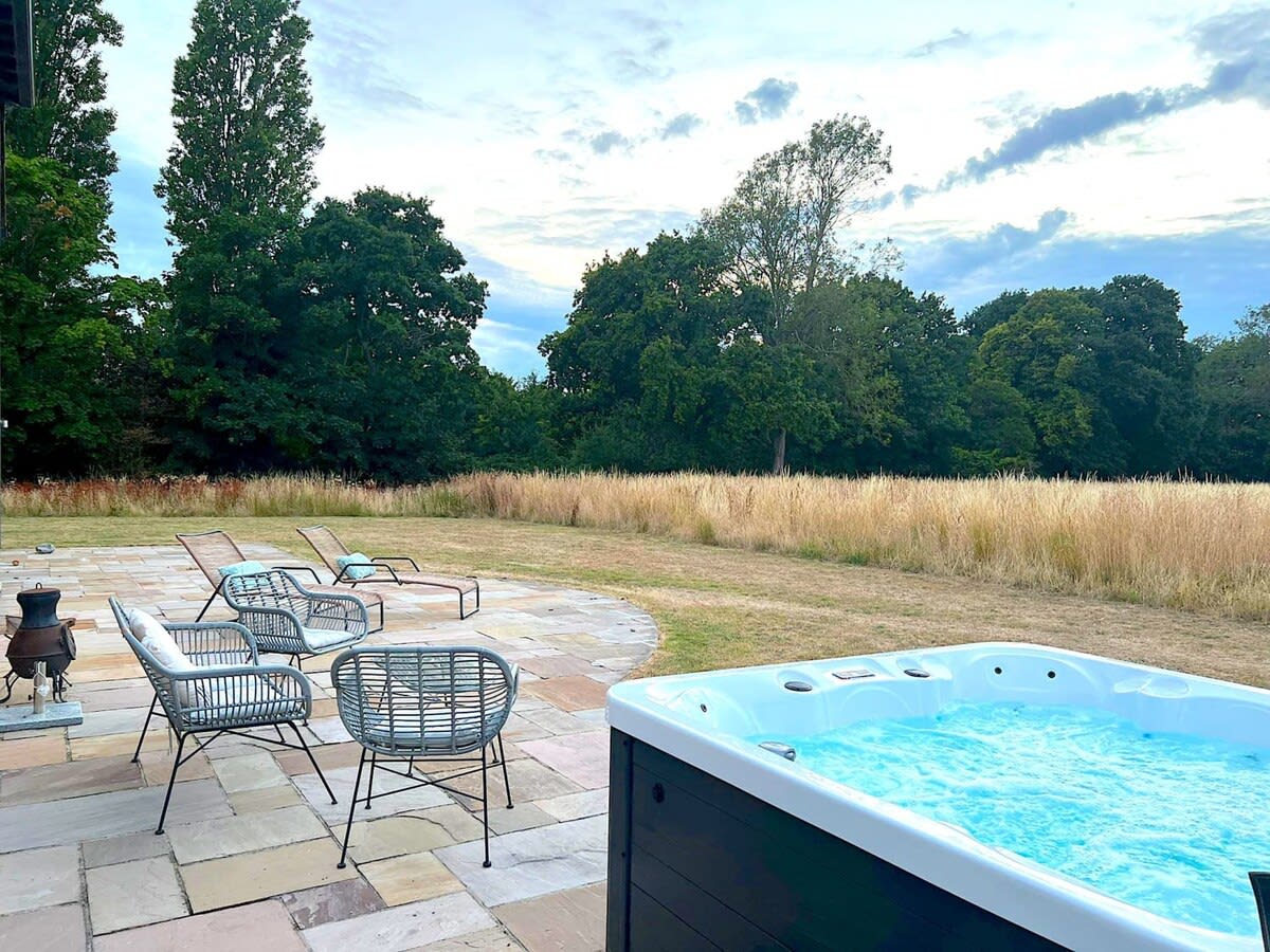 Enjoy private and secluded surroundings, without being over looked by anyone.