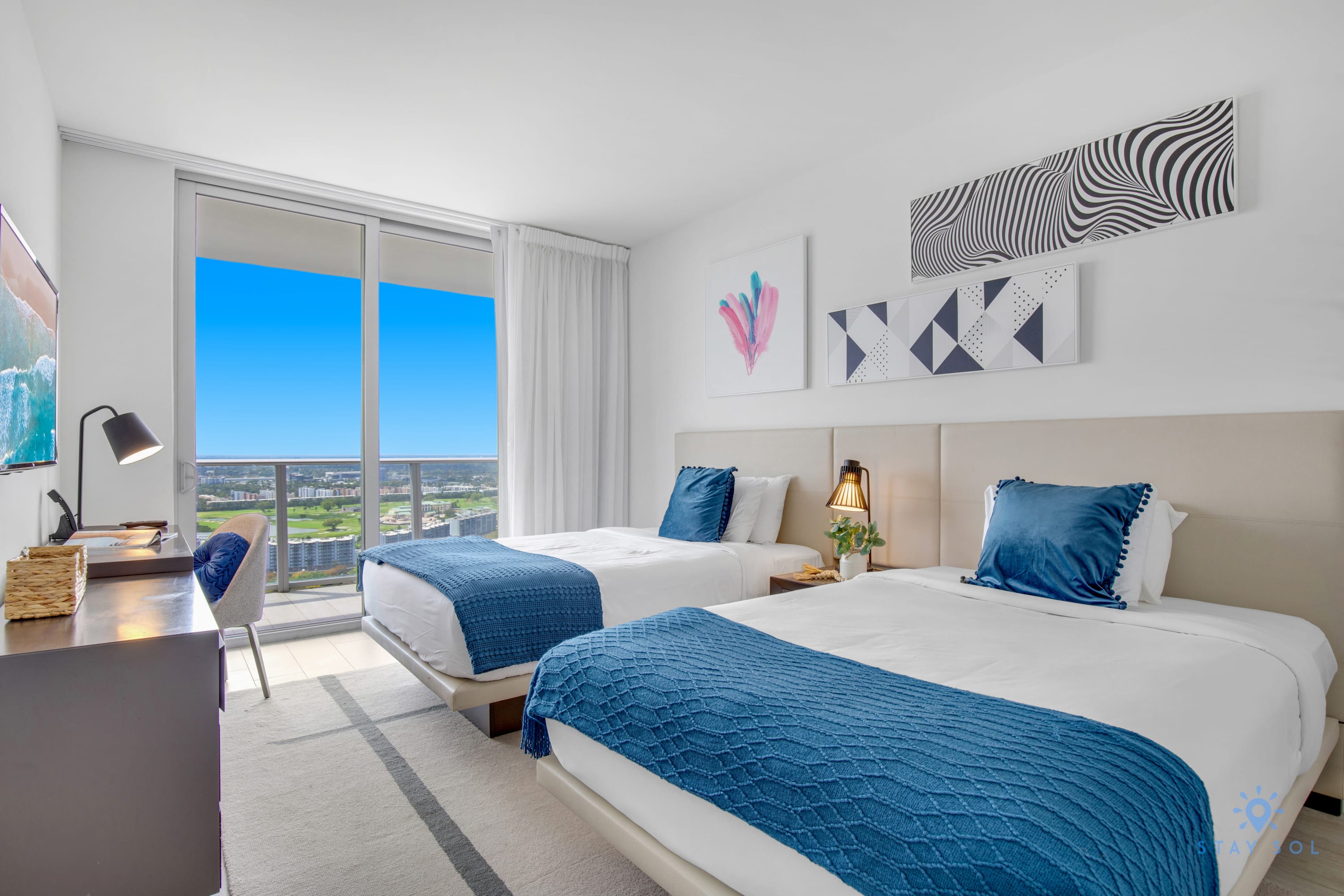 Luxury Beach Condo • Stunning Views