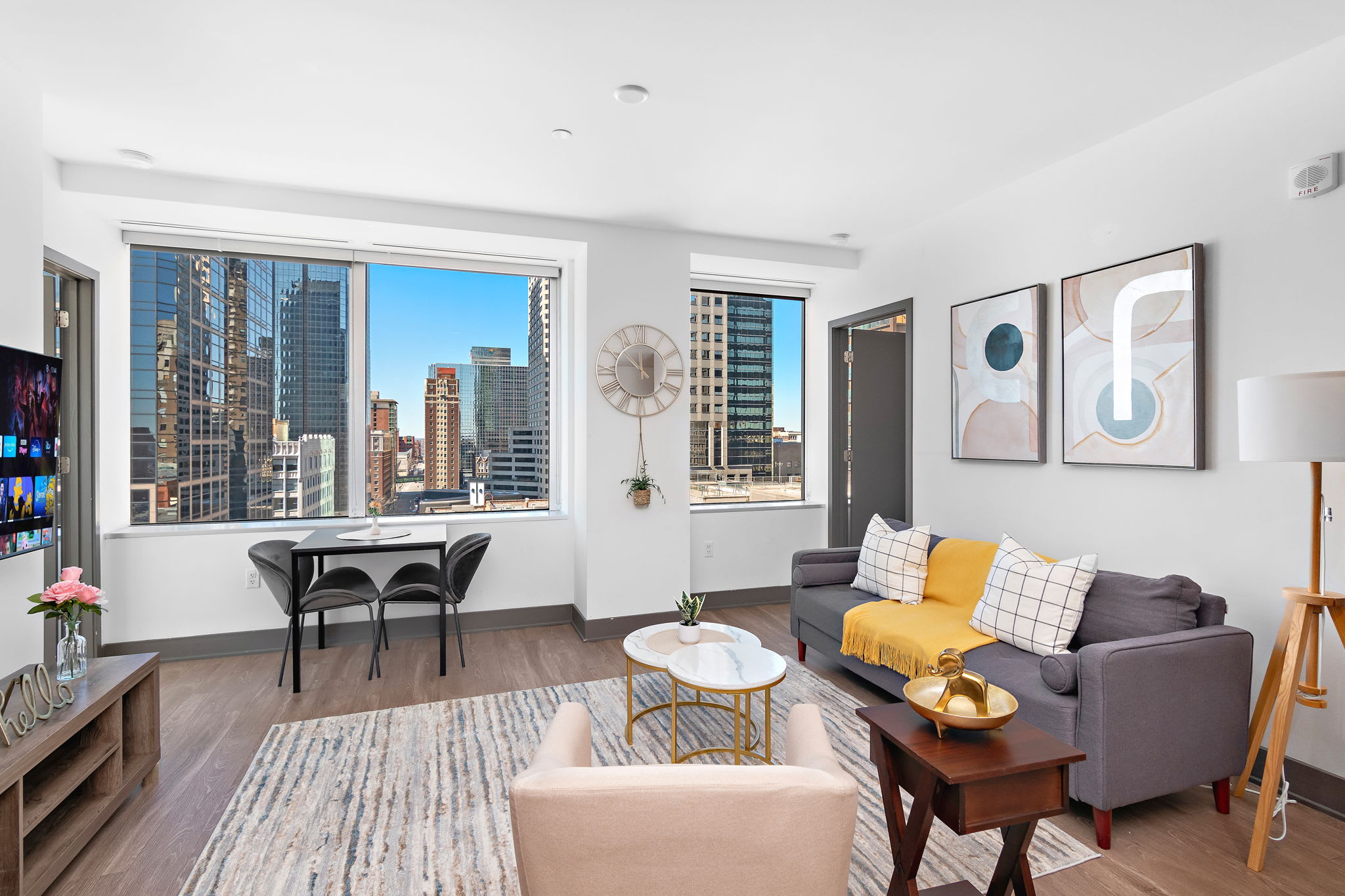 The SkySuite • Pool/Gym/Free Parking •Heart of DT — Kansas City, MO — vacation rental