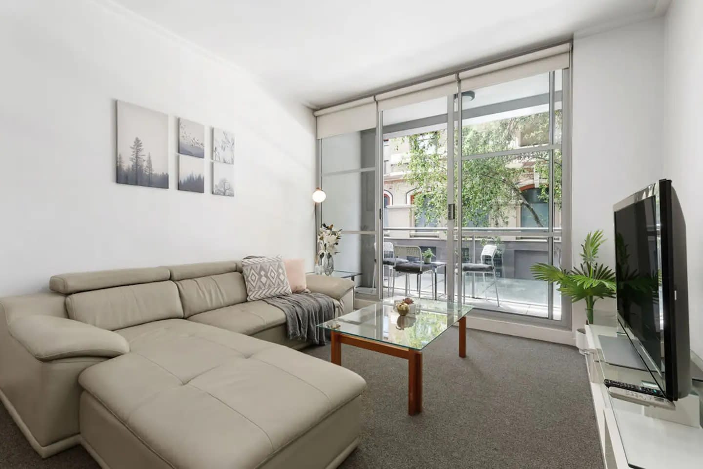 A Modern & Comfy Studio Next to Darling Harbour — Sydney, New South Wales — vacation rental