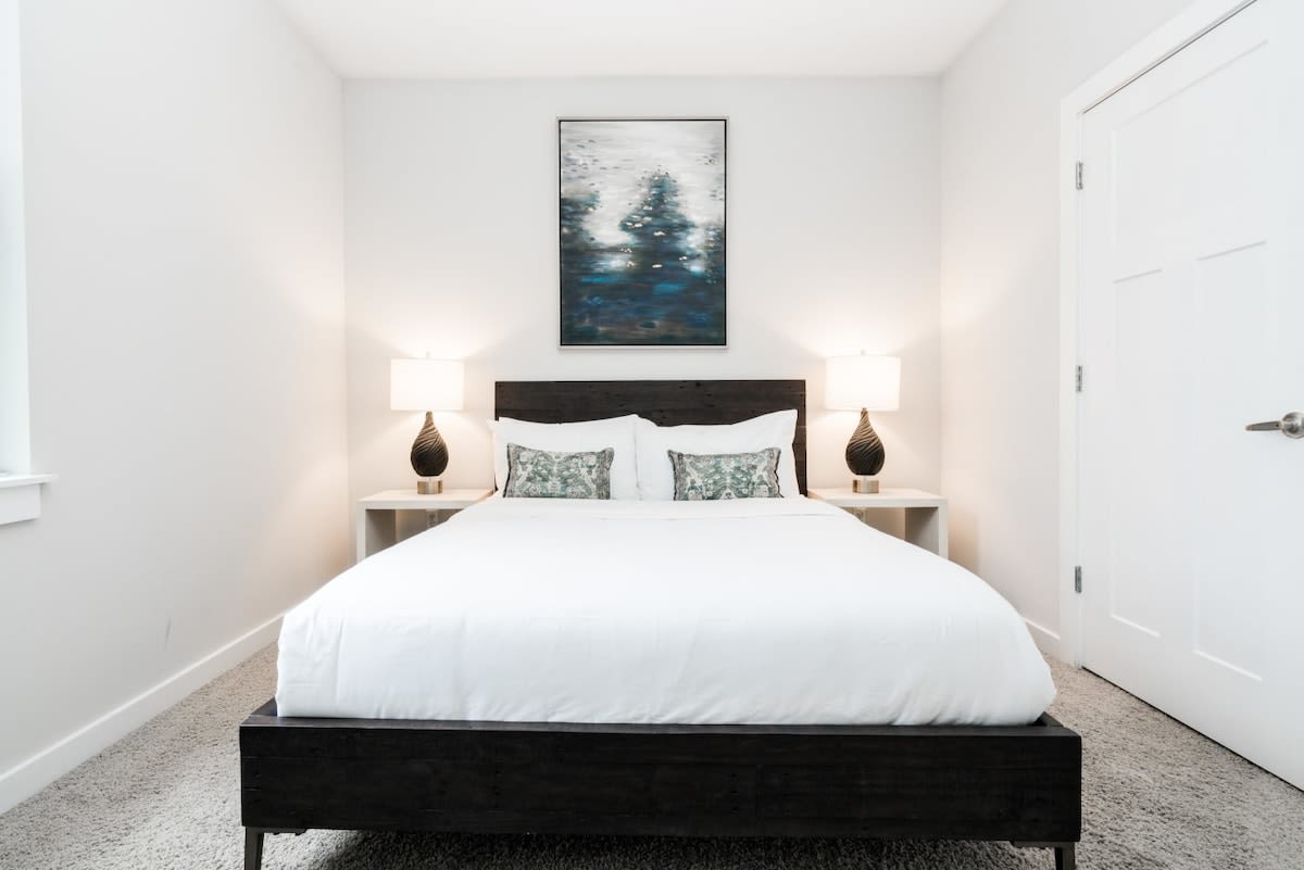 Cozysuites Music Row Stunning 2br In Nashville! - Nashville, TN