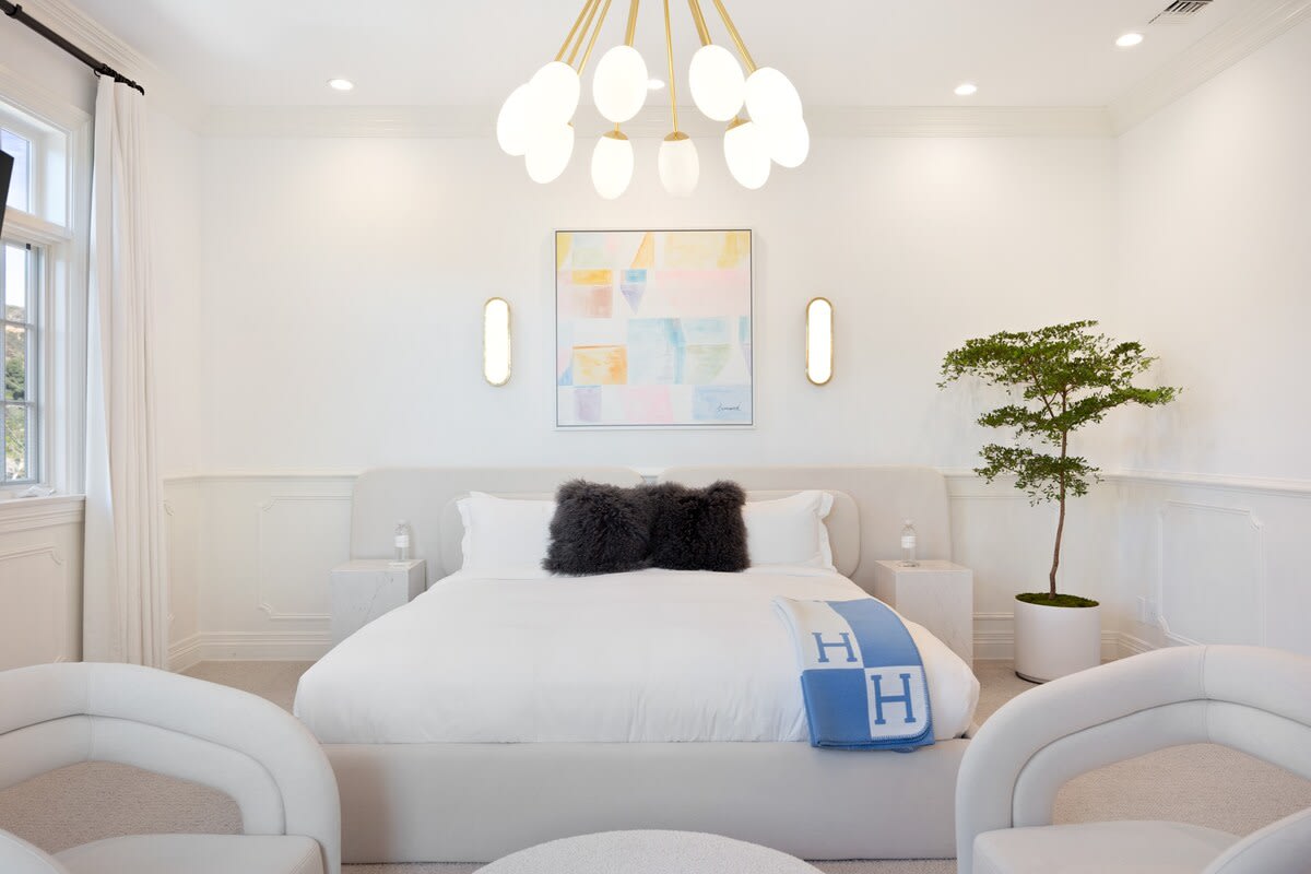 Elegant Guest Bedroom design with style and comfort in mind