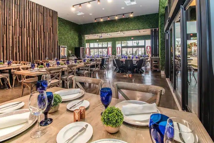 Private villa near Disney w/pool & tennis