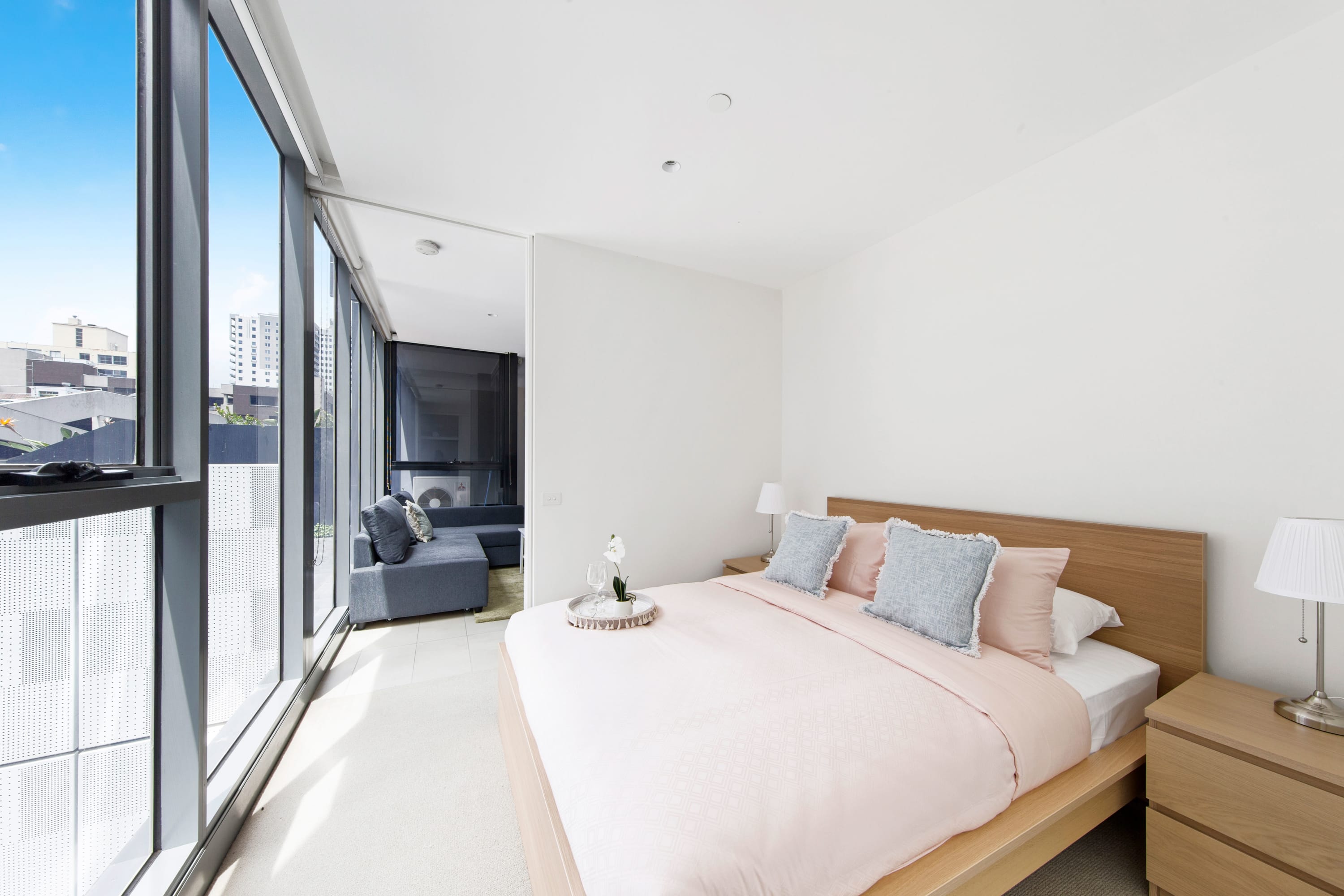 A Chic Apt with a Large Balcony Next to Grand Prix β Melbourne, Victoria β vacation rental