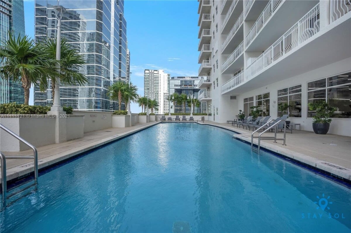 Brickell Luxury Condo: Walk to Shops, Dining - Picture 1