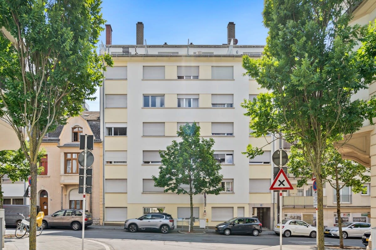 Welcome to your home away from home in the heart of the city.