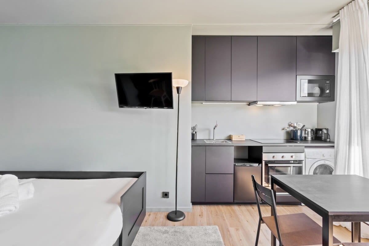 Chic simplicity for a restful night's sleep in the city.