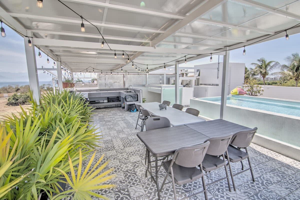 Villa 124: 6BR w Rooftop Pool & Beach Club Access — Cruz de Huanacaxtle, Nayarit — vacation rental