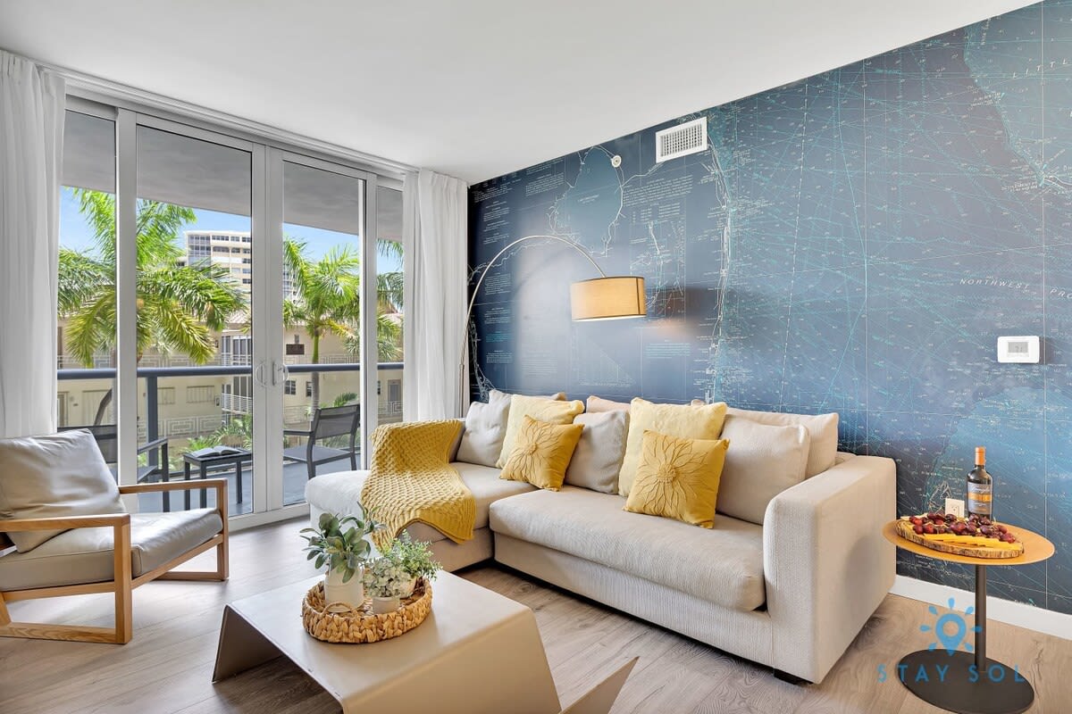 Modern Resort : Gym+Pool - Near Beach — Hallandale Beach, FL — vacation rental