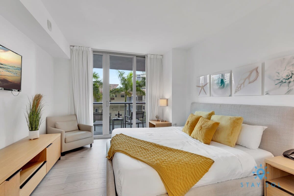 Resort-Style Escape | Pool, Gym | Miami