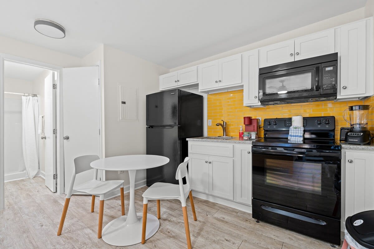 Listing image 6