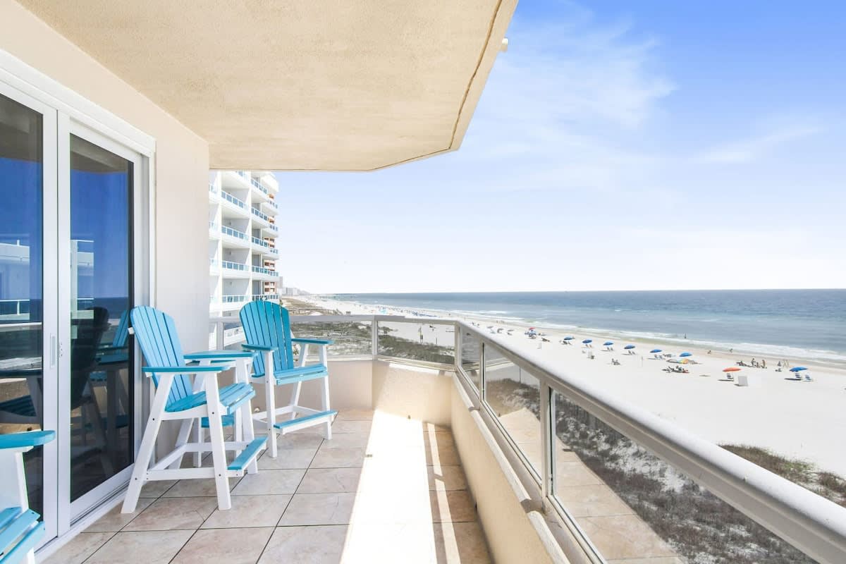 Enclave 401: Beachfront, Tennis, & Stunning Views — Orange Beach, AL — vacation rental