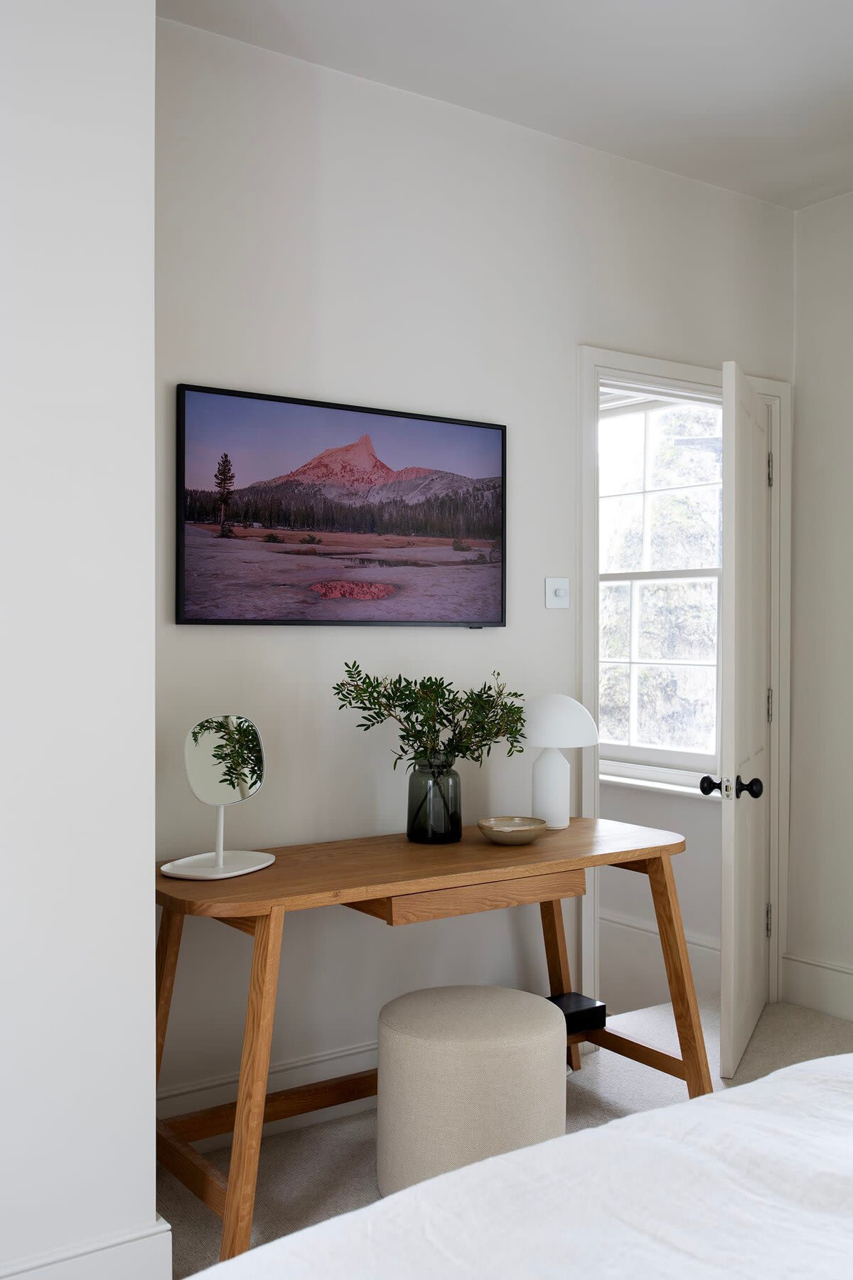 Beautiful 2 Bedroom Canal Home, Little Venice in Blomfield Road 75 W9 1AB - Property image 19 - VivreStays