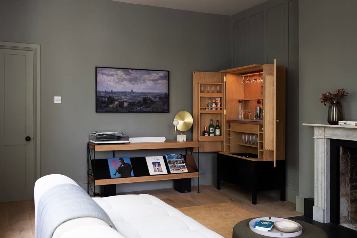 Beautiful 2 Bedroom Canal Home, Little Venice in Blomfield Road 75 W9 1AB - Property image 7 - VivreStays