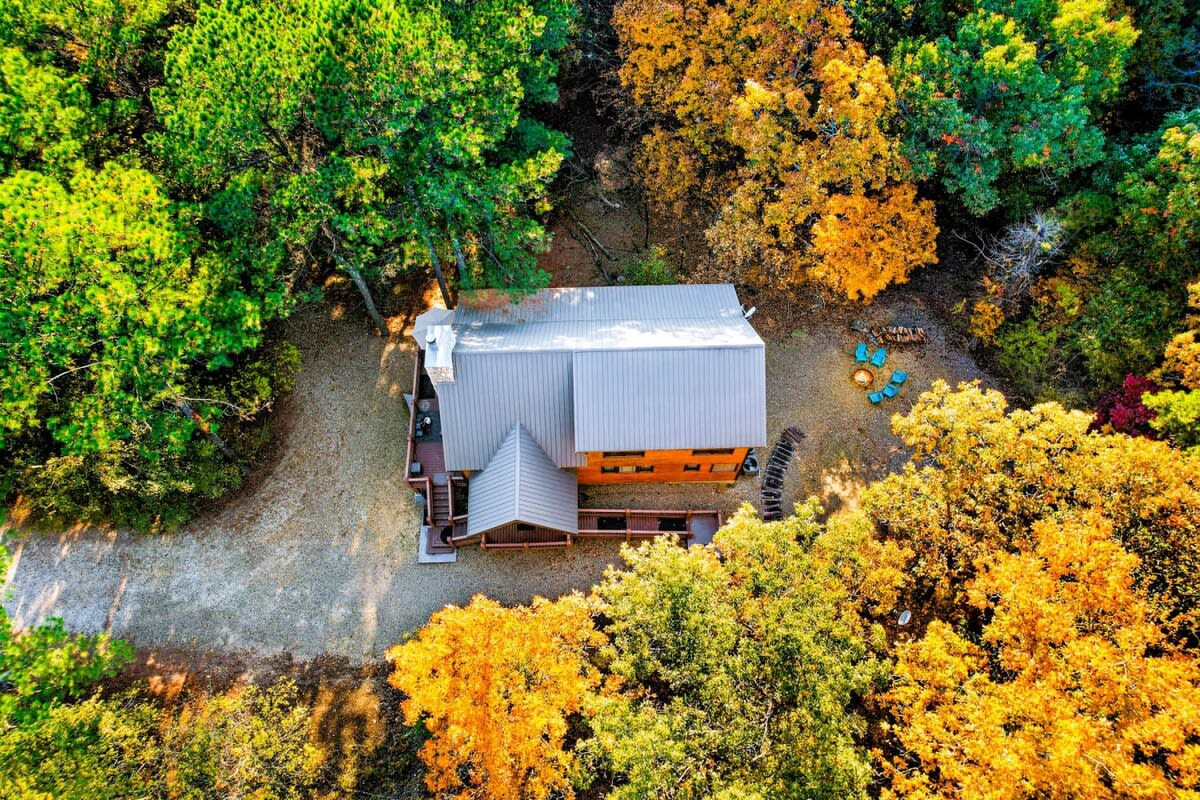 New! Creekside Cabin w/ Spa + Views, Sleeps 12!